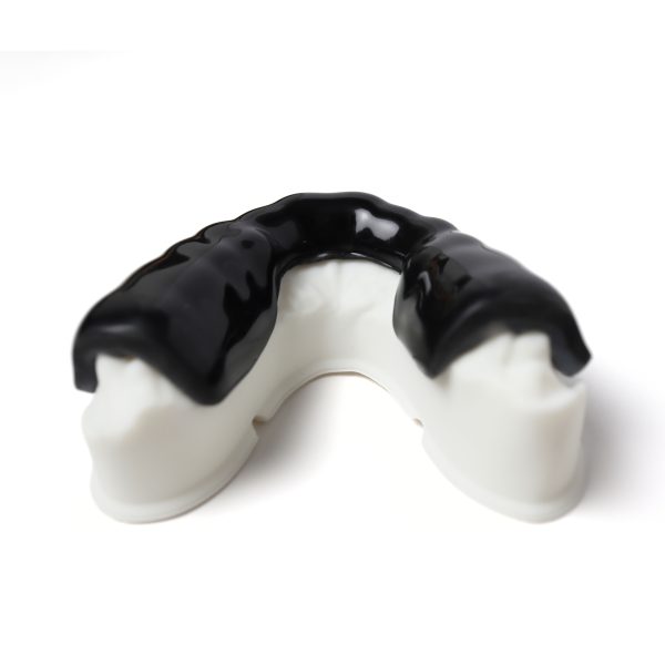 sports-mouthguard-rear-view sports-mouthguard-rear-view